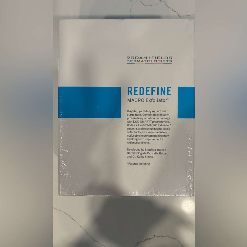 R+F Refine Macro Exfoliator. Brand new in box.